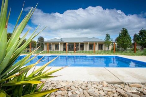 57 Stuartfield Ave, Romsey, VIC 3434