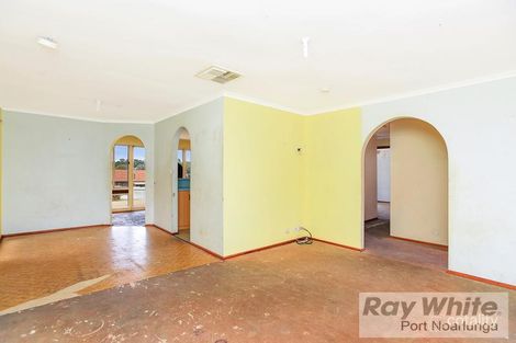 Property photo of 5 Lorne Crescent Huntfield Heights SA 5163