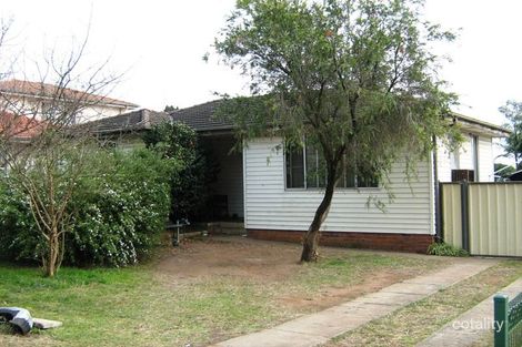 87 Lindesay St, Campbelltown, NSW 2560