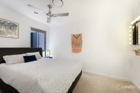 Property photo of 20 Silvereye Circuit Gilston QLD 4211
