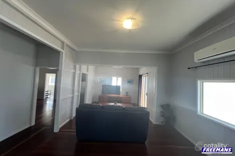 Property photo of 2 Fitzroy Street Kingaroy QLD 4610