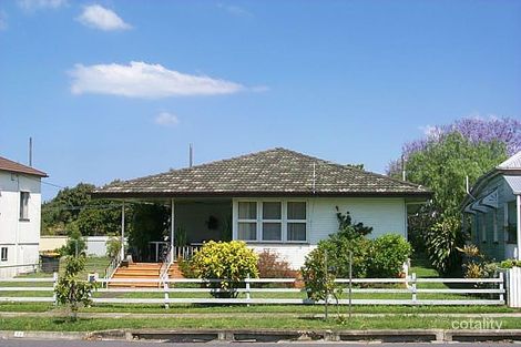 10 Walnut St, Wynnum, QLD 4178