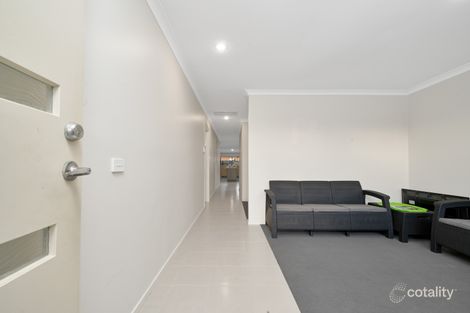 Property photo of 8 Merlot Lane Point Cook VIC 3030