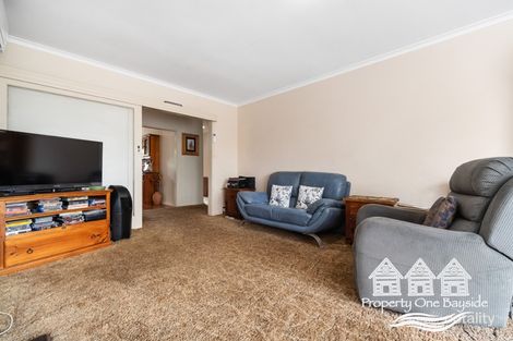 Property photo of 6 Whitby Way Seaford VIC 3198