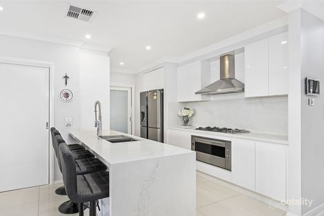 Property photo of 46 Woolgunyah Parkway Flinders NSW 2529