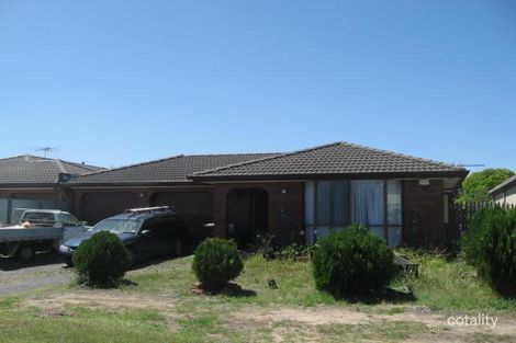 6 Henley Gdns, Sunshine North, VIC 3020