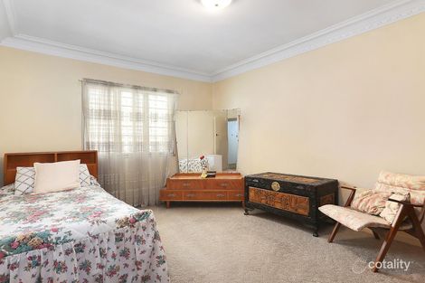 Property photo of 31 Sorbiston Street Holland Park West QLD 4121