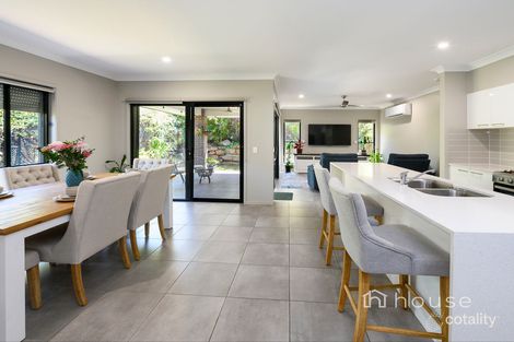 Property photo of 8 Wollemi Street Deebing Heights QLD 4306