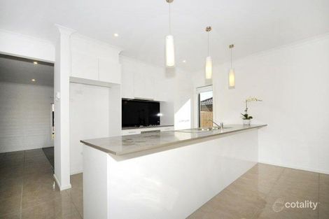 Property photo of 24 Raneen Drive Langwarrin VIC 3910
