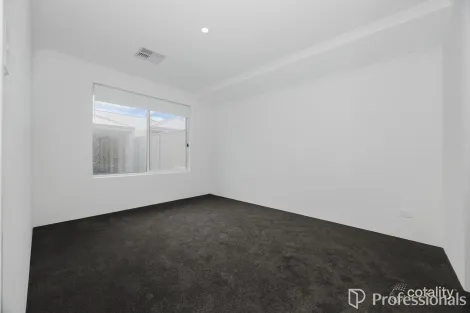 Property photo of 24 Mooloolaba Road Alkimos WA 6038