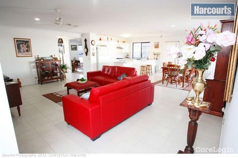 Property photo of 11 Santa Maria Avenue Urraween QLD 4655