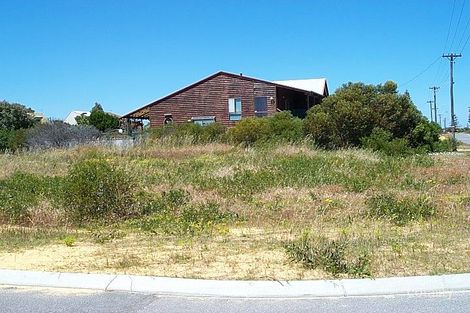 Property photo of 2 Yeeda Road Golden Bay WA 6174
