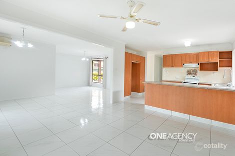 Property photo of 28 Clifton Crescent Durack QLD 4077