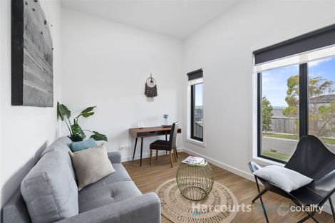 Property photo of 6 Plugges Street Mernda VIC 3754