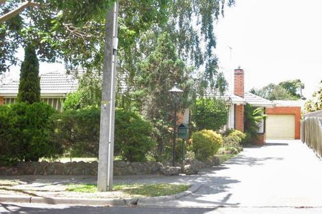 7 Hutchinson St, Burwood East, VIC 3151