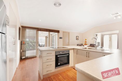 Property photo of 31 Baringa Park Drive Narre Warren South VIC 3805