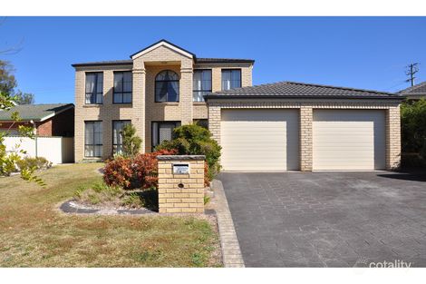 28 Macintyre St, Bateau Bay, NSW 2261