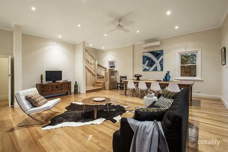 Property photo of 22 Leaburn Avenue Caulfield North VIC 3161