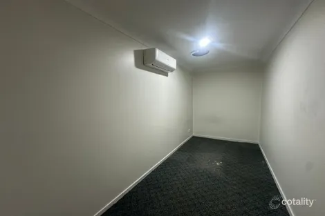 Property photo of 61 Village Circuit Eimeo QLD 4740