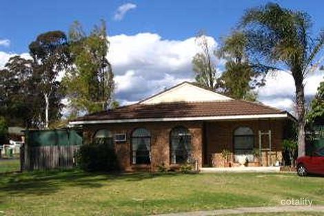 7 Bingham Pl, Edensor Park, NSW 2176