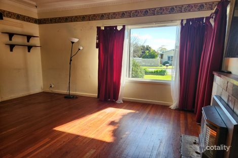 Property photo of 15 Howe Street Mooroopna VIC 3629