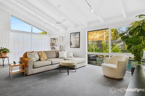 Property photo of 16 Balmerino Square Frankston VIC 3199