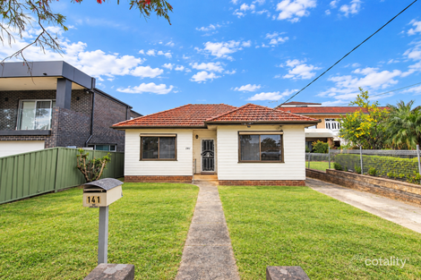 141 Acacia Ave, Greenacre, NSW 2190