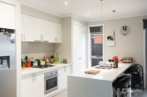 Property photo of 16 Holstein Close Delacombe VIC 3356