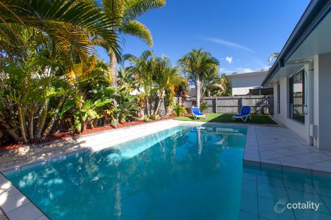 Property photo of 32 Veerings Crescent Twin Waters QLD 4564