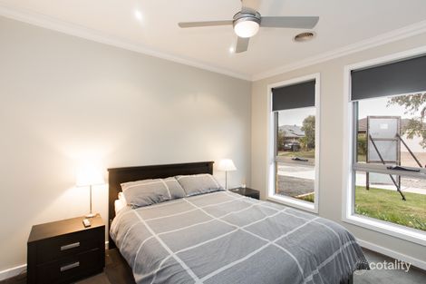 Property photo of 16 Holstein Close Delacombe VIC 3356