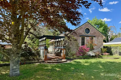 Property photo of 52 Dalrymple Avenue Wentworth Falls NSW 2782