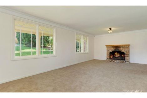 Property photo of 4 Priory Close Cherrybrook NSW 2126