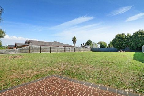 33 Tralee Cct, Narre Warren, VIC 3805