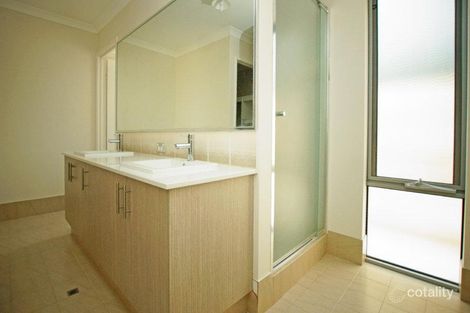 21 Raphael Rise, Landsdale, WA 6065