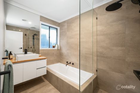 Property photo of 4 Robert Street Somerville VIC 3912