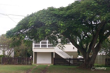 17 King St, Woody Point, QLD 4019