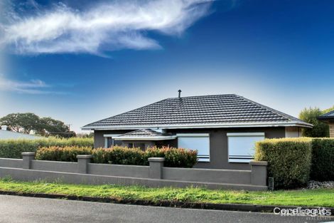 Property photo of 1 Chester Place Mount Gambier SA 5290