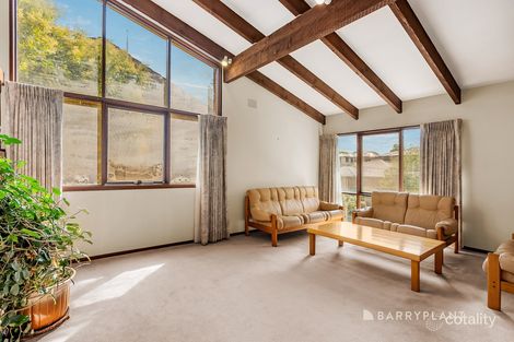 Property photo of 43 Fyfe Drive Templestowe Lower VIC 3107