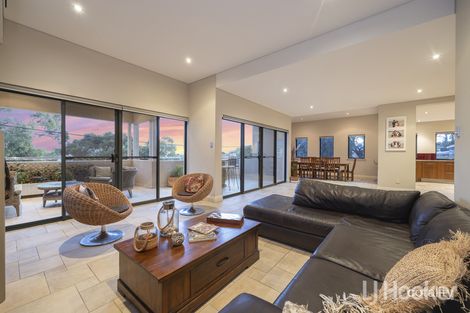 Property photo of 14 Beverley Crescent Quinns Rocks WA 6030