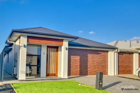 Property photo of 5 Ragless Street Munno Para West SA 5115