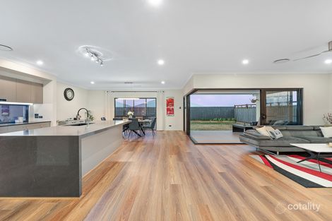 Property photo of 142 Greenview Avenue South Ripley QLD 4306