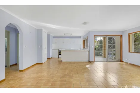 1/47 Pacific St, Main Beach, QLD 4217