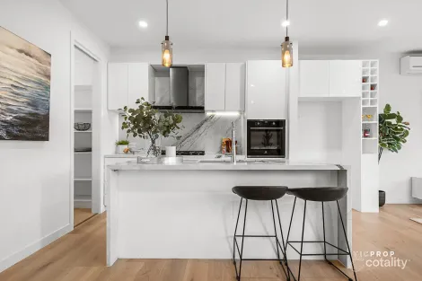 3/48 Greendale Rd, Doncaster East, VIC 3109