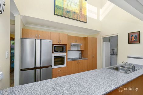 Property photo of 17 Gemstone Court Carrara QLD 4211