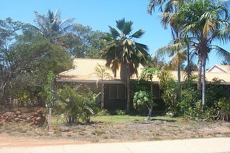 2/16 Tang St, Broome, WA 6725