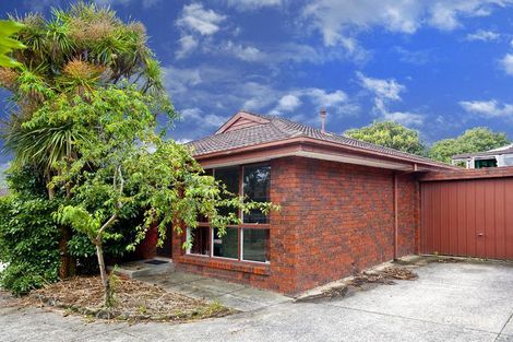 2/16 Greenwood Ave, Ringwood, VIC 3134