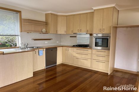 Property photo of 2 Waverley Court Bellerive TAS 7018