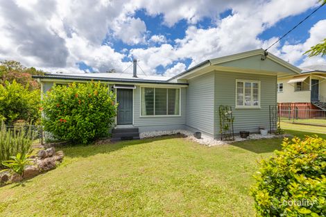 27 Leslie St, Woodford, QLD 4514
