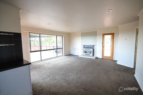 Property photo of 10 Summit Crescent Brown Hill VIC 3350