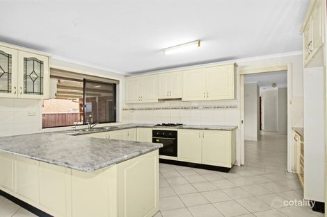 Property photo of 9 Tuncurry Street Bossley Park NSW 2176